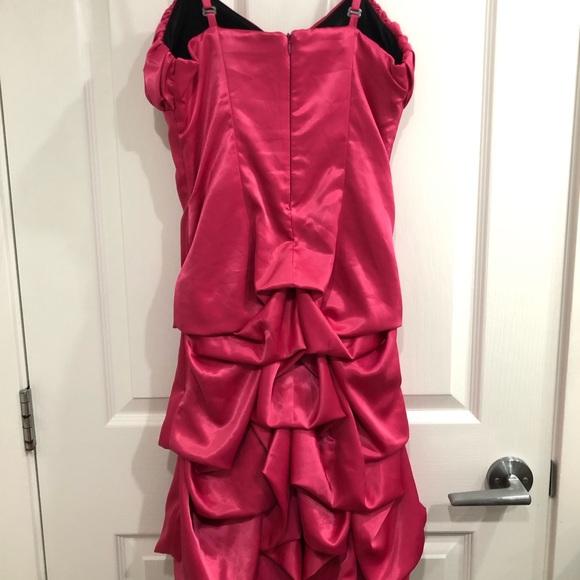Pink girly custom made dress - Picture 2 of 3